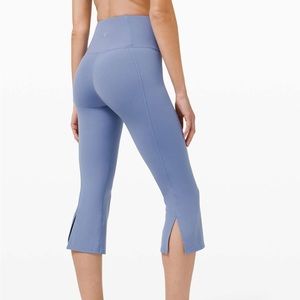 Lululemon Add Flare High Rise Crop *21" in Water Drop size 6